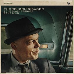 Teresa James & The Rhythm Tramps - Live!